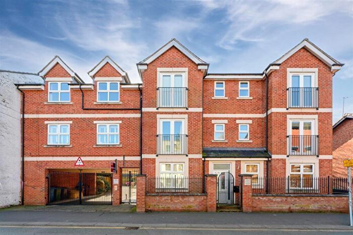 2 Bedroom Apartment For Sale In Beech Road, Manchester, M21