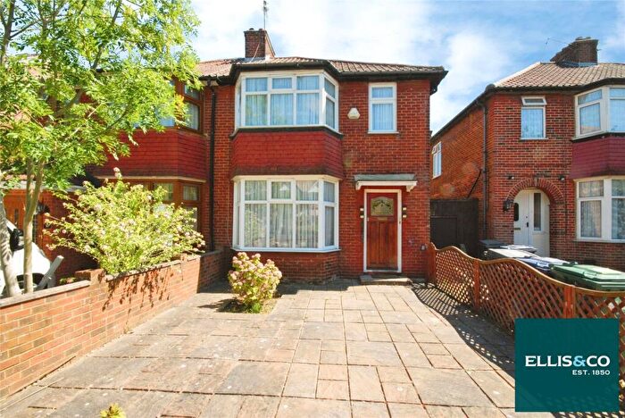 3 Bedroom Semi Detached House For Sale In Cumbrian Gardens, Cricklewood, NW2
