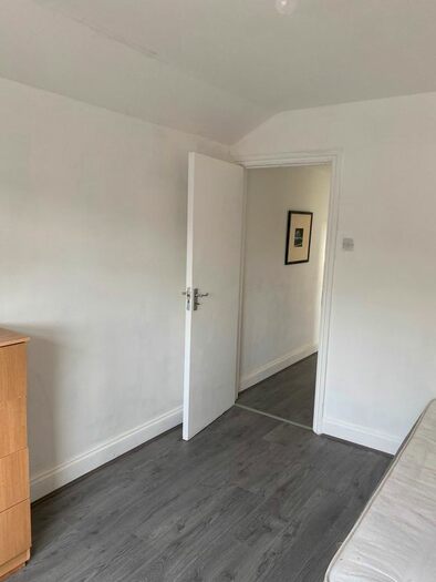 2 Bedroom Flat To Rent In Woodgrange Road, Forest Gate E7