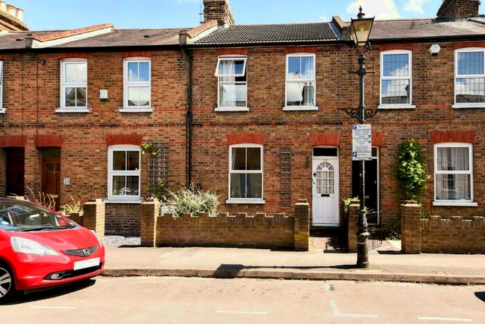 2 Bedroom Terraced House To Rent In Duke Street, Windsor, SL4