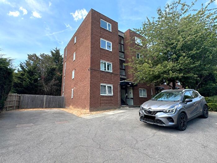 1 Bedroom Flat To Rent In Gravel Hill Close, Bexleyheath, DA6