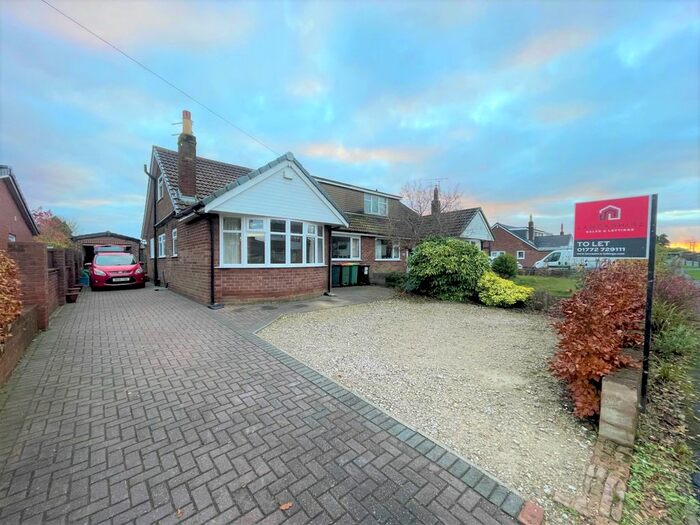 3 Bedroom Bungalow To Rent In Woodplumpton Lane, Preston, Lancashire, PR3