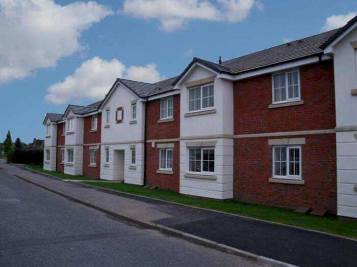 2 Bedroom Apartment To Rent In Wroxley House, Uffmoor Lane, Hayley Green, Halesowen, West Midlands, B63