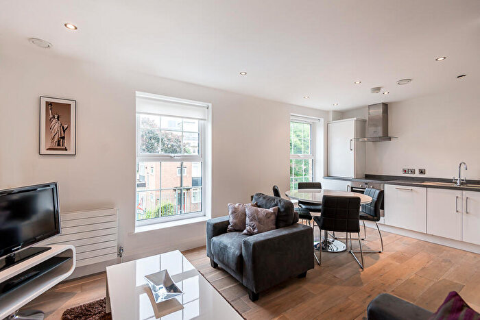 1 Bedroom Flat To Rent In Nook Apartments, Scarborough Street, Aldgate East, E1