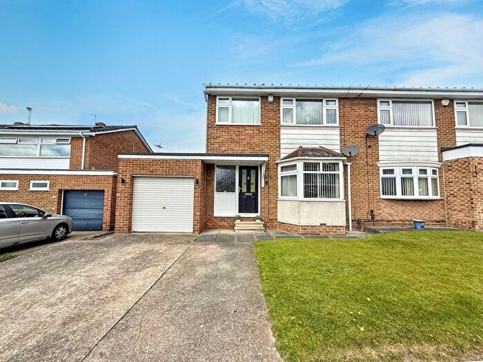 3 Bedroom Semi Detached House For Sale In Weaverham Road, Norton, Stockton-On-Tees, TS20