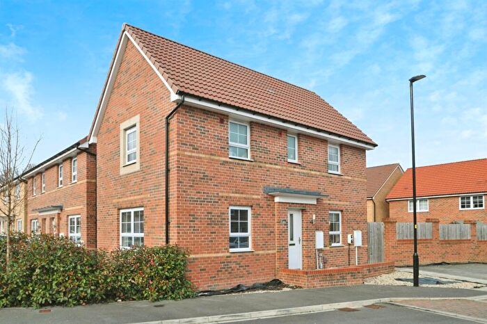 3 Bedroom Detached House For Sale In Beckside Close, Harrogate, HG1