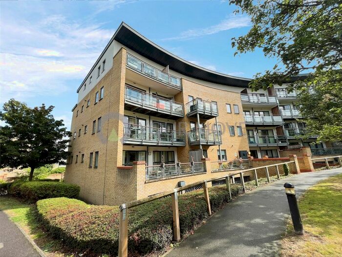 2 Bedroom Flat To Rent In Redwing Crescent, Waterstone Way, Greenhithe, Kent, DA9