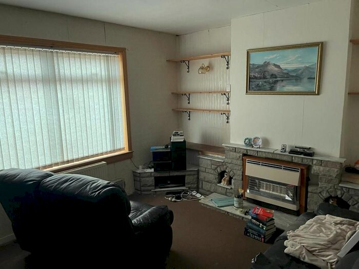 3 Bedroom SemiDetached House For Sale In Danesburgh Cottage, Station