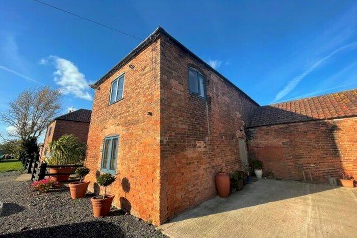 1 Bedroom Flat To Rent In Hoveringham Lane, Nottingham, NG14