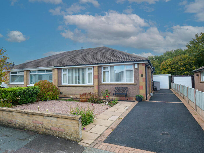 2 Bedroom Semi-Detached Bungalow For Sale In Hamilton Road, Morecambe, LA4