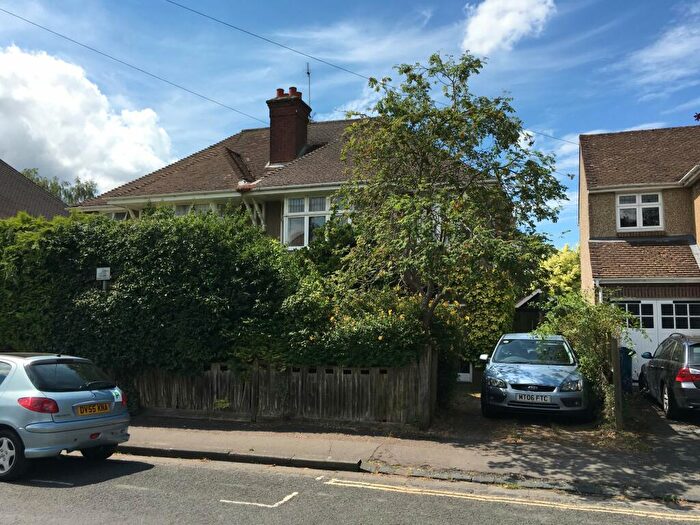3 Bedroom Semi-Detached House To Rent In Staunton Road, Oxford, Oxford, Oxfordshire, OX3