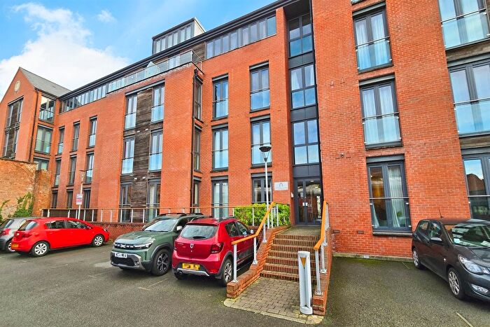 2 Bedroom Flat For Sale In The Parkes Building, The Poplars, Beeston, NG9