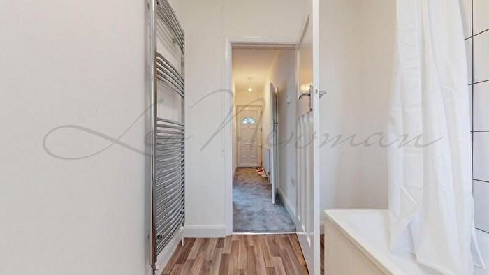 1 Bedroom Flat To Rent In Heather Park Drve, Wembley, HA0