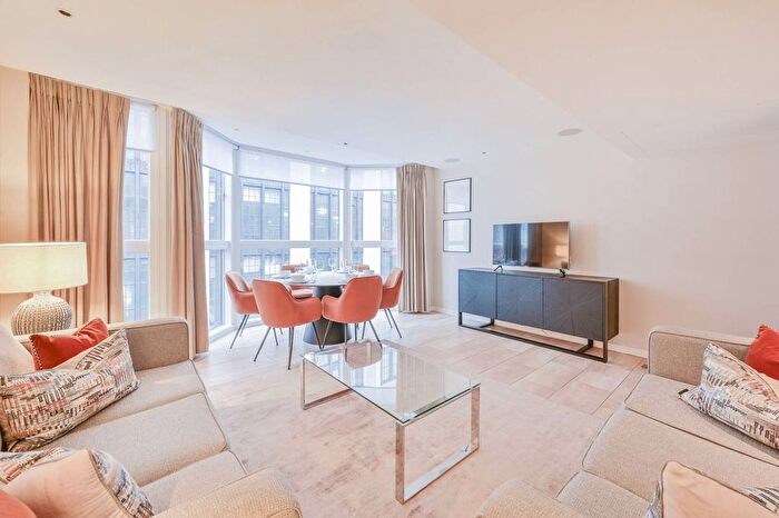 2 Bedroom Flat To Rent In Young Street, Kensington, London, W8