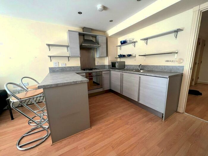 1 Bedroom Apartment To Rent In King Edwards Wharf, B16