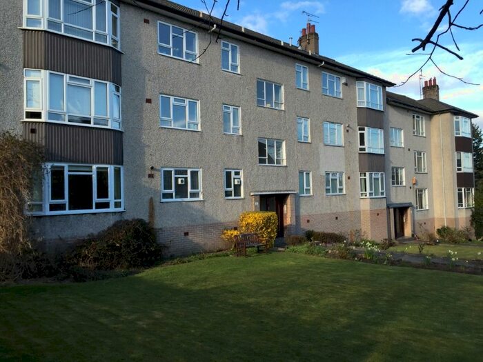 2 Bedroom Flat To Rent In Winton Drive, Glasgow G12