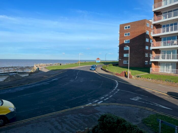 2 Bedroom Flat To Rent In The Parade, Birchington-On-Sea, CT7