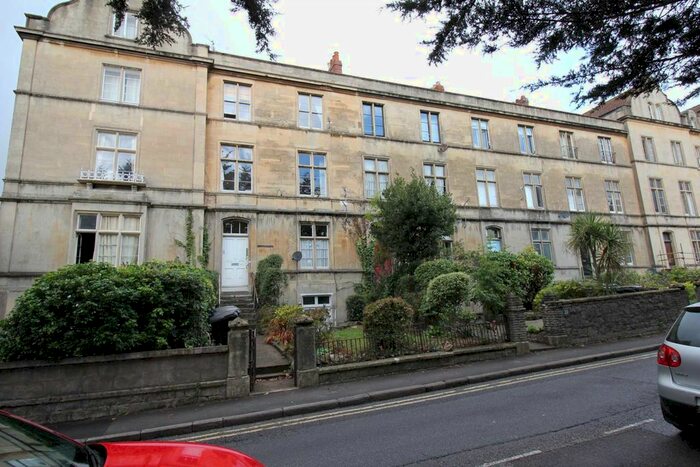 1 Bedroom Flat To Rent In Lower Church Road, Weston-Super-Mare, BS23