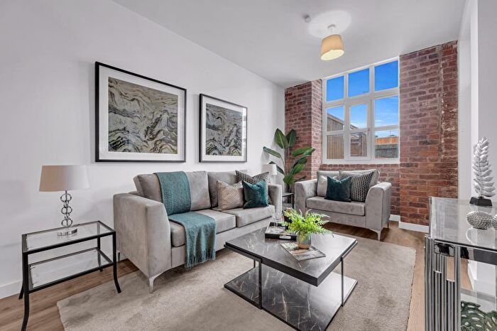 1 Bedroom Flat To Rent In Vernon Street, Bolton, BL1