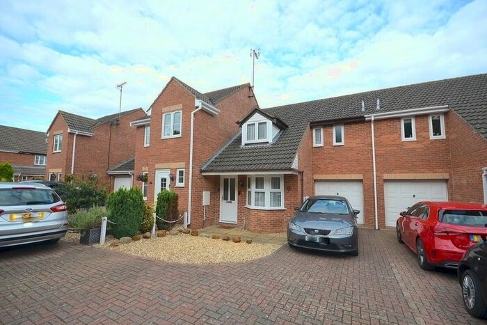 3 Bedroom Terraced House To Rent In Cooper Close, Towcester NN12