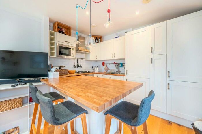 1 Bedroom Flat To Rent In Inderwick Road, Crouch End, London, N8