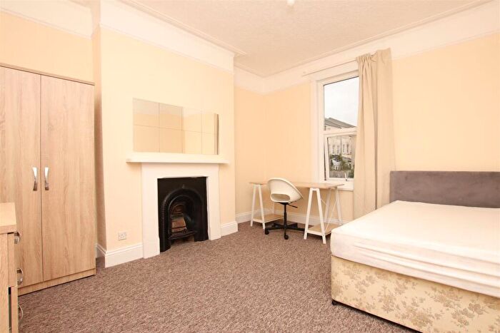 7 Bedroom Terraced House To Rent In Newbridge Road, Bath, BA1