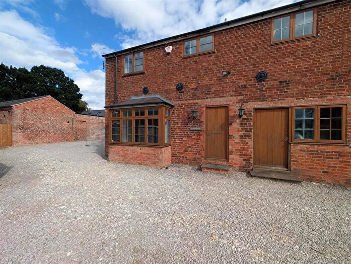 2 Bedroom Semi-Detached House To Rent In Clare Cottage, Gallamore Lane, LN8