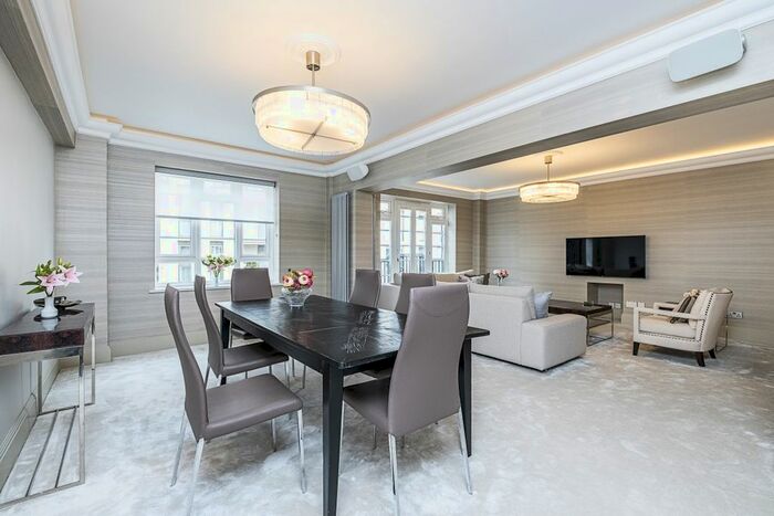 2 Bedroom Flat To Rent In Marsham Street, London, SW1P