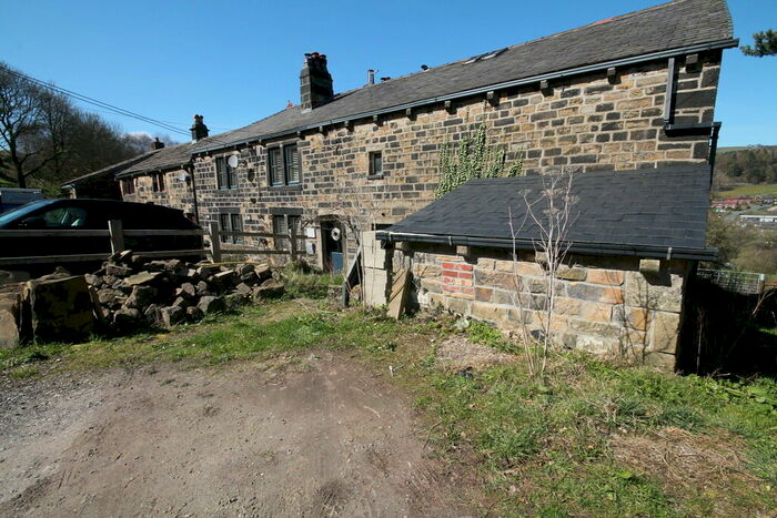 4 Bedroom Barn Conversion For Sale In Barn At Old Royd, Poultry Farm, Todmorden, OL14
