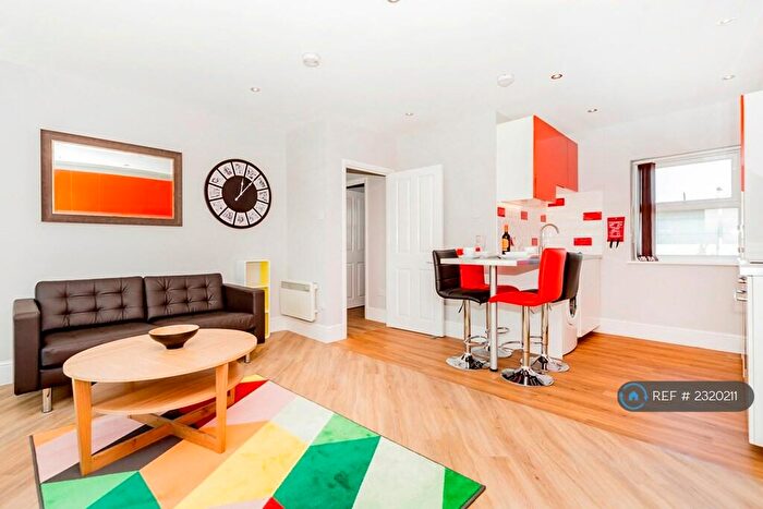 2 Bedroom Flat To Rent In Aaron Hill Road, London, E6