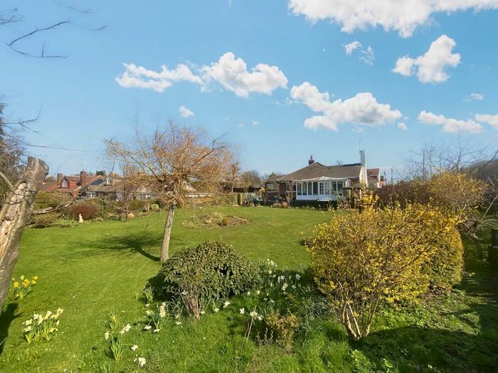 2 Bedroom Bungalow For Sale In Hartford Drive, Hartford Bridge, Bedlington, NE22