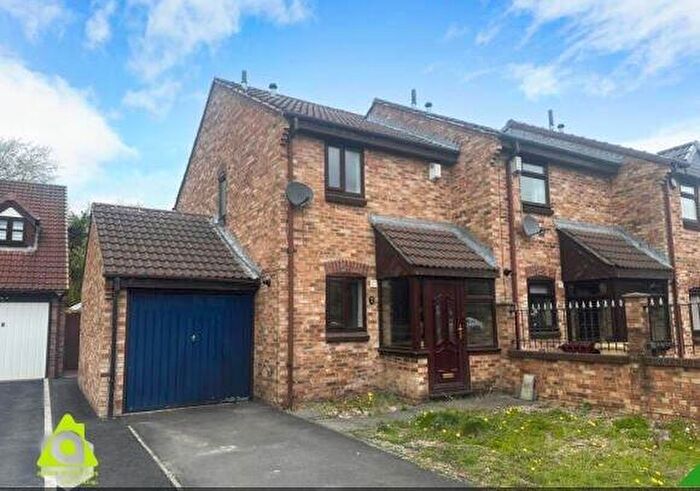 2 Bedroom End Of Terrace House To Rent In Greensmith Way, Westhoughton, BL5