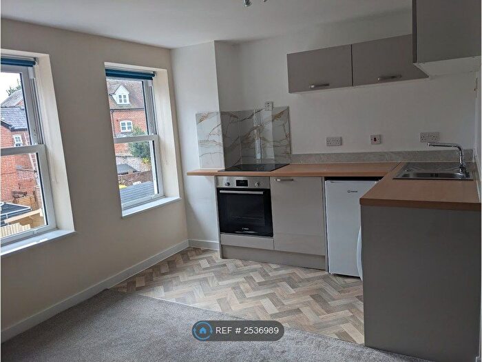 1 Bedroom Flat To Rent In The Causeway, Bicester, OX26