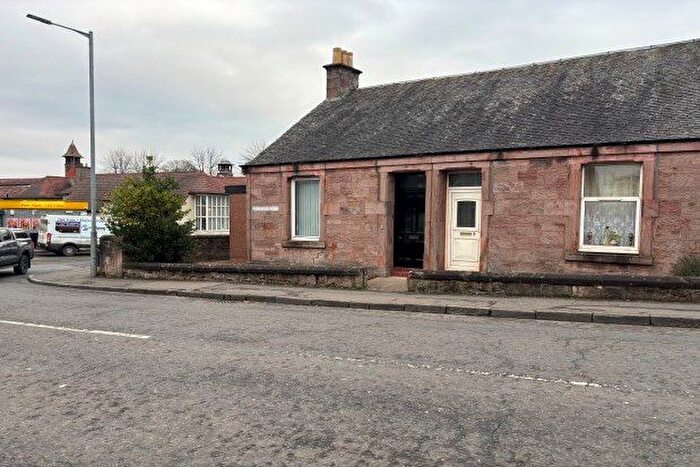 2 Bedroom Bungalow To Rent In Parkhead Road, Alloa, FK10