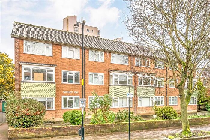 1 Bedroom Flat For Sale In Rodenhurst Road, Clapham, SW4