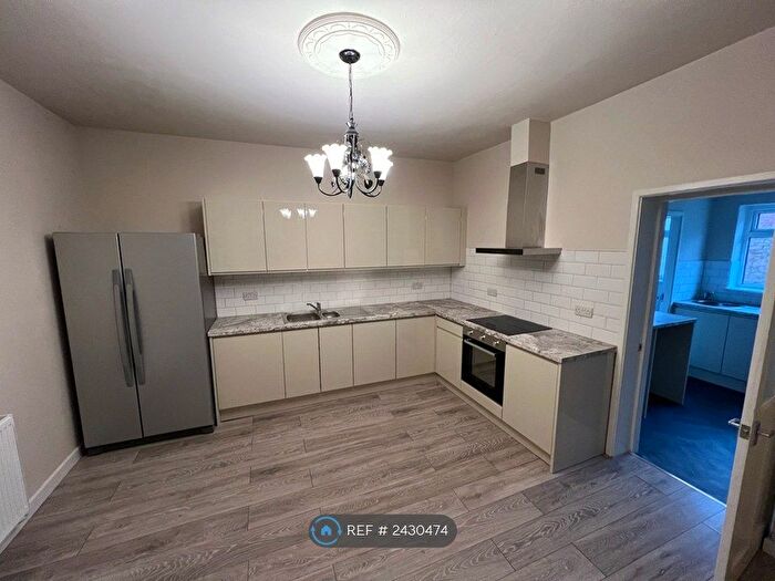 3 Bedroom Terraced House To Rent In Brookfield Street, Newton-Le-Willows, WA12
