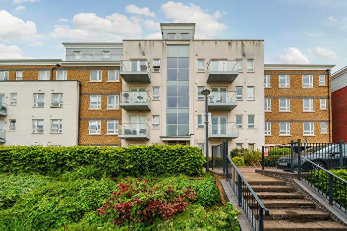 2 Bedroom Apartment To Rent In Maidenhead, Berkshire, SL6