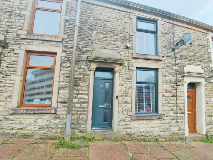 2 Bedroom Terraced House To Rent In Thompson Street, Darwen, Lancashire, BB3