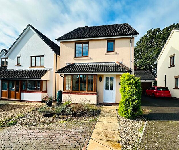 3 Bedroom Detached House To Rent In Elderberry Way, Willand, Cullompton, EX15