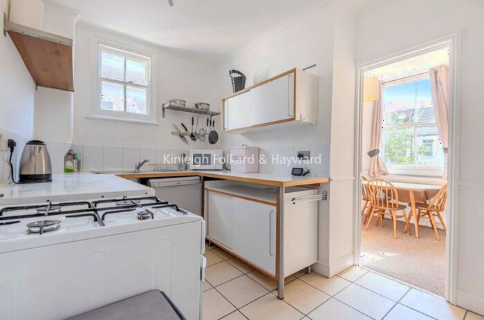2 Bedroom Flat To Rent In Tynemouth Road, Mitcham, Surrey, CR4