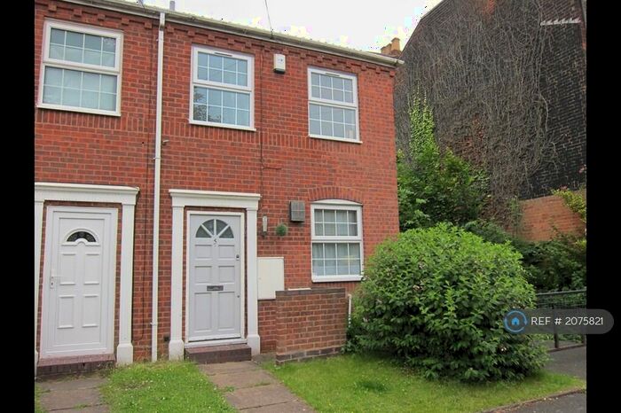 2 Bedroom Terraced House To Rent In Wyndham Road, Birmingham, B16