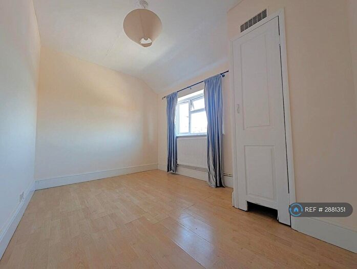 3 Bedroom Terraced House To Rent In Marley Way, Rochester, ME1