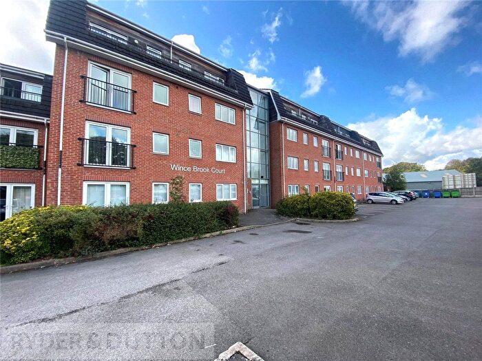 2 Bedroom Flat For Sale In Grimshaw Lane, Middleton, Manchester, M24