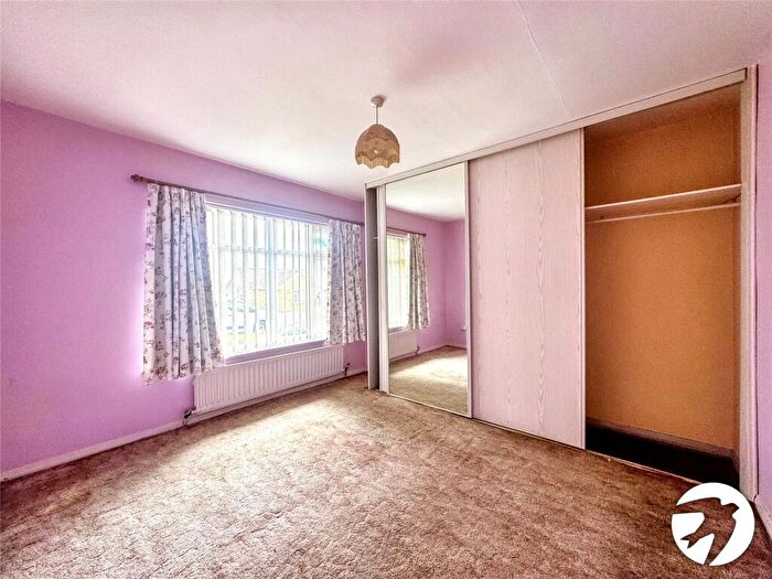 2 Bedroom Bungalow For Sale In Linton Gore, Coxheath, Maidstone, Kent, ME17