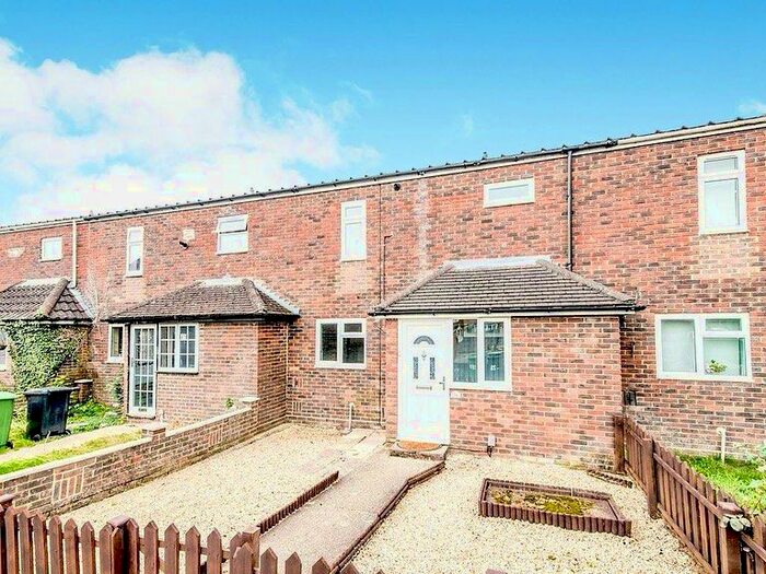 3 Bedroom Terraced House To Rent In Dominica Close, Basingstoke, RG24