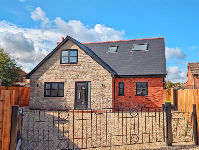 3 Bedroom Detached Bungalow For Sale In Kells Road, Berry Hill, Coleford, GL16