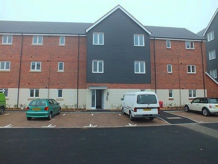 1 Bedroom Flat To Rent In Centrifuge Way, Farnborough, GU14
