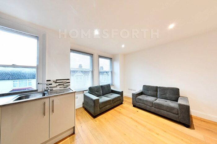 2 Bedroom Flat To Rent In Russell Road, West Hendon, NW9