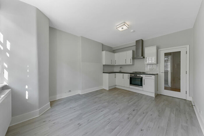 1 Bedroom House To Rent In Worth Grove, London, SE17
