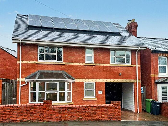 4 Bedroom Detached House For Sale In Breinton Road, Hereford, HR4